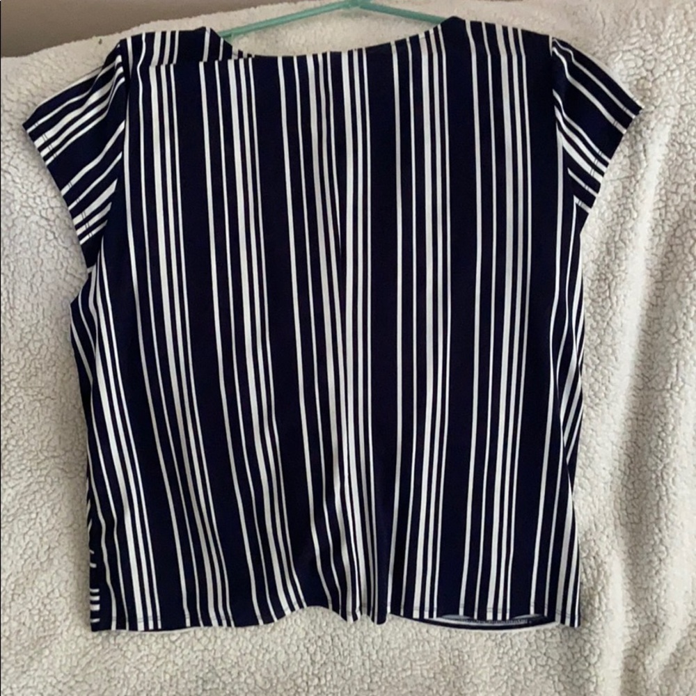 Blouse - Picture 3 of 3